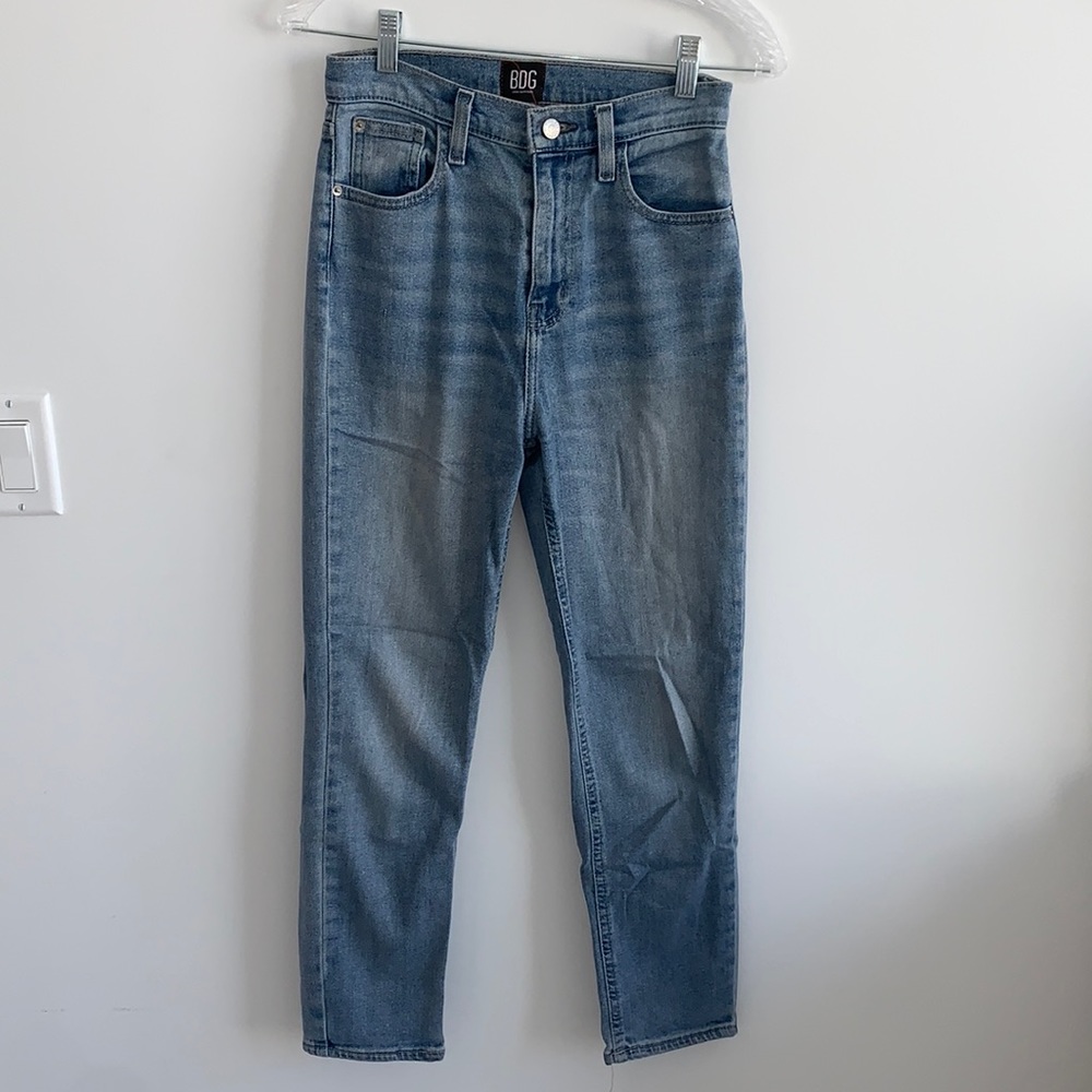 BDG girlfriend jeans size 26